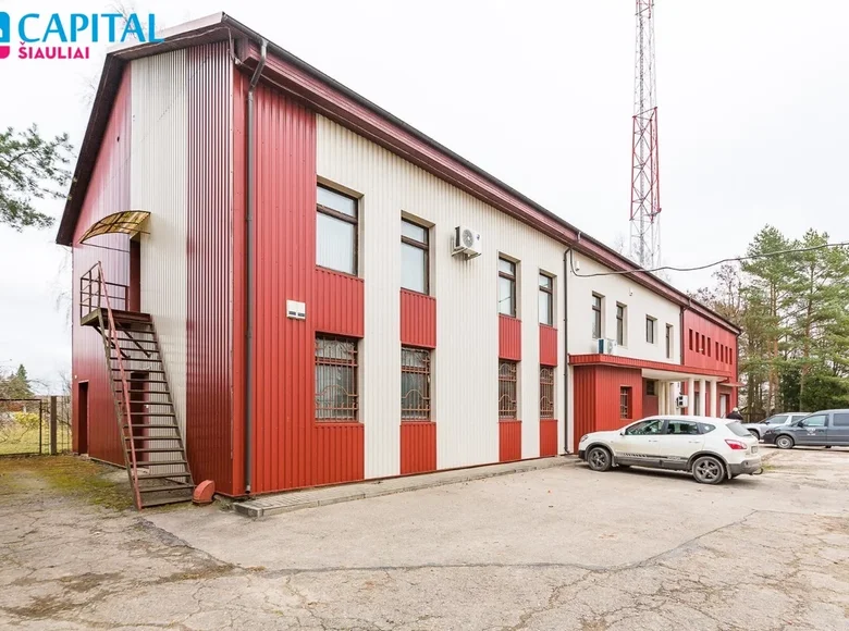 Propriété commerciale 1 100 m² à Joniskis, Lituanie