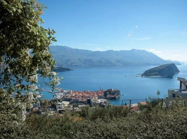 Parcelas  Budva, Montenegro