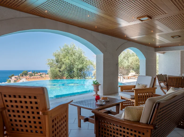Villa 30 chambres 959 m² Sveti Stefan, Monténégro