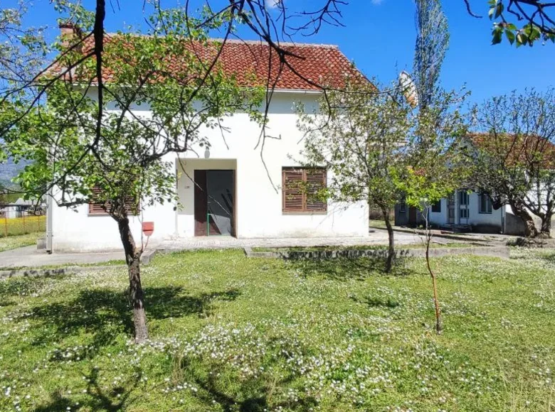 8 bedroom House 150 m² Danilovgrad Municipality, Montenegro