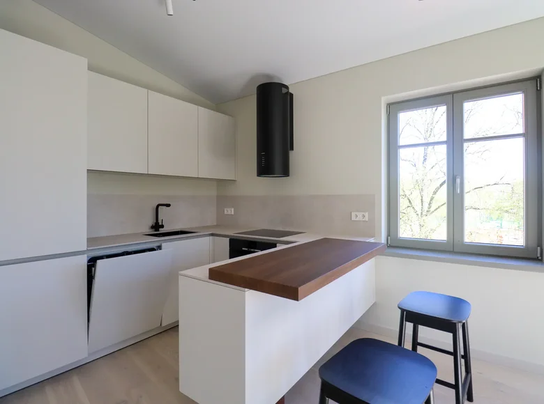 Mieszkanie 3 pokoi 78 m² Ryga, Łotwa