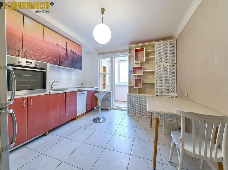Квартира 3 комнаты 75 м² Минск, Беларусь