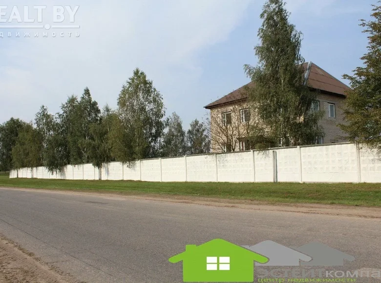 Tienda 385 m² en Bielica, Bielorrusia