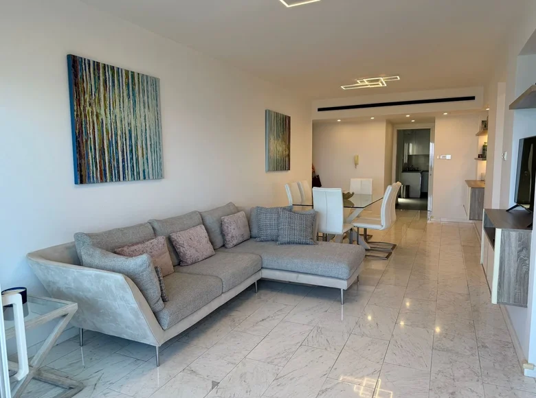 Mieszkanie 2 pokoi  Limassol, Cypr
