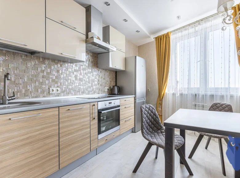 Квартира 2 комнаты 53 м² Минск, Беларусь