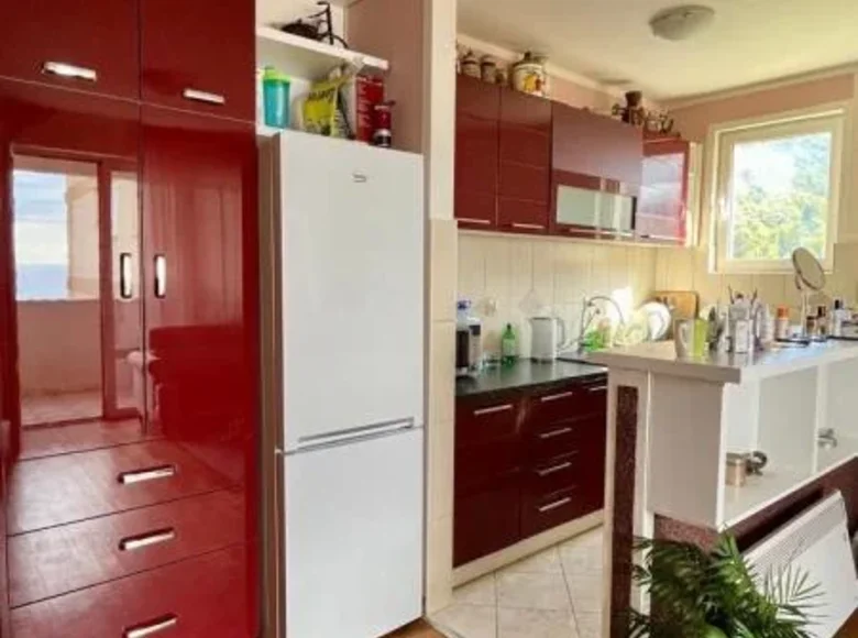Квартира 2 спальни 70 м² Петровац, Черногория