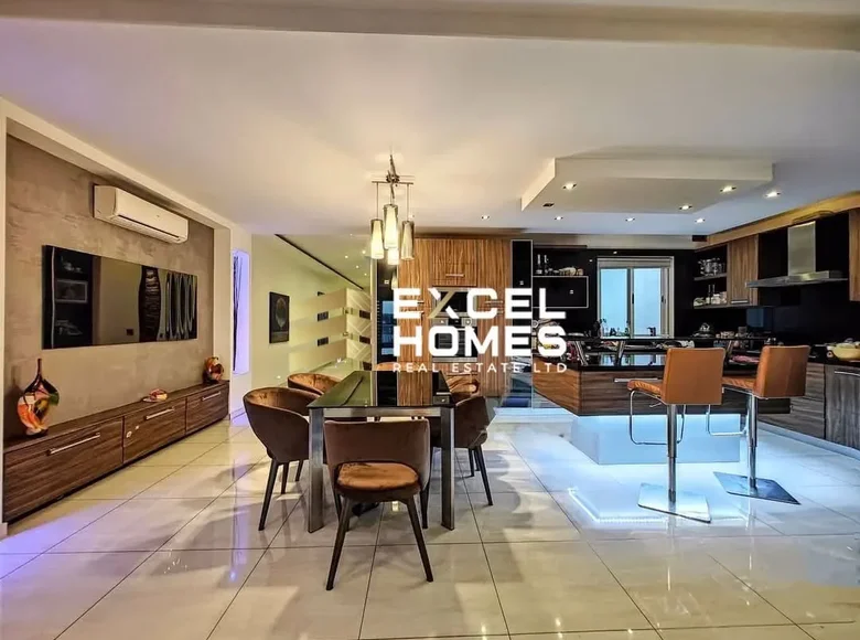 Attique 3 chambres  Zebbug, Malte