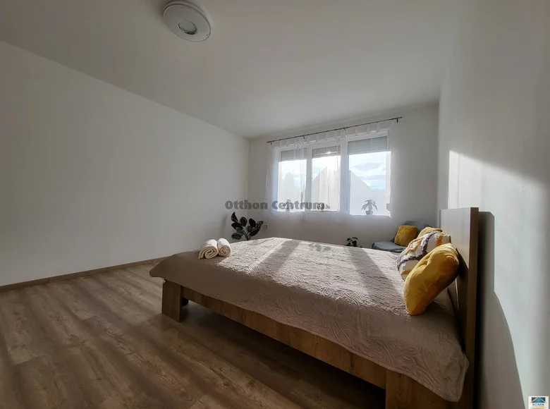 3 room apartment 83 m² Gyoengyoes, Hungary