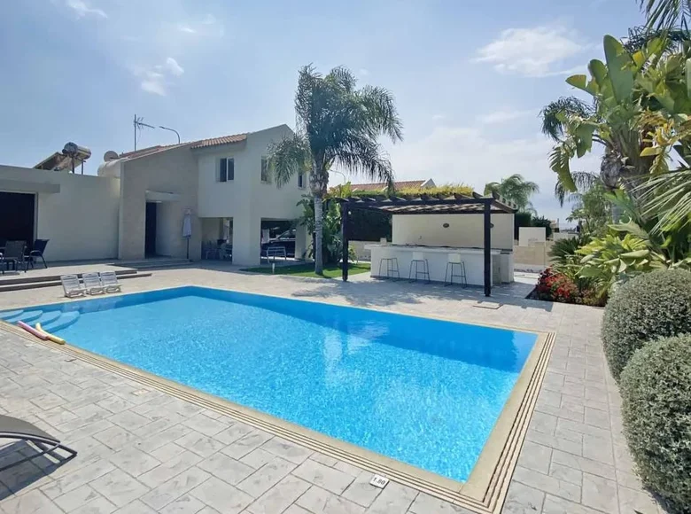 Casa 3 habitaciones 130 m² Pervolia, Chipre