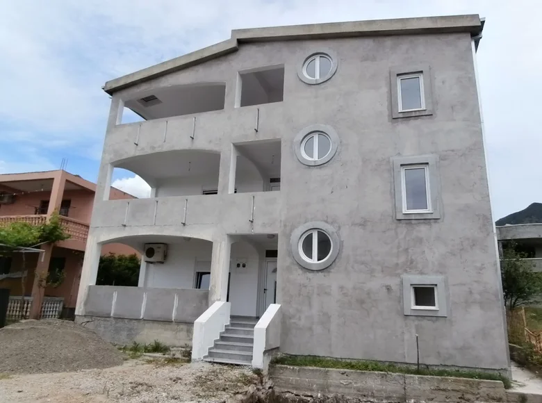 Haus 9 Schlafzimmer 462 m² Montenegro, Montenegro