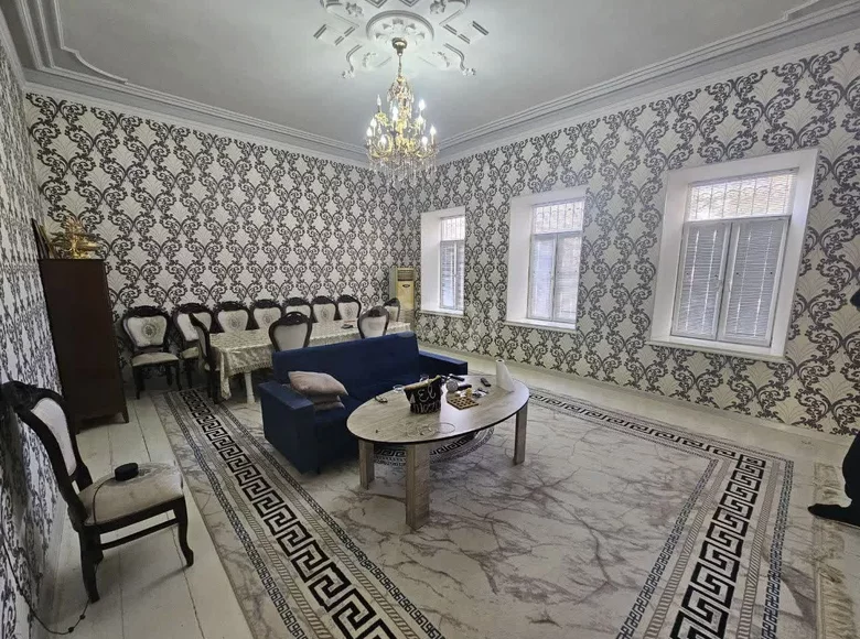 Kottej 4 xonalar 210 m² Samarqandda