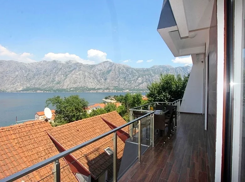 1 bedroom apartment 63 m² Stoliv, Montenegro