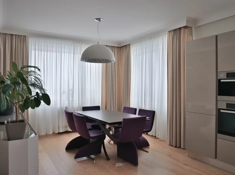 3 bedroom apartment 160 m² Riga, Latvia