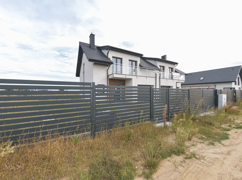 4 bedroom house 178 m² Janki, Poland