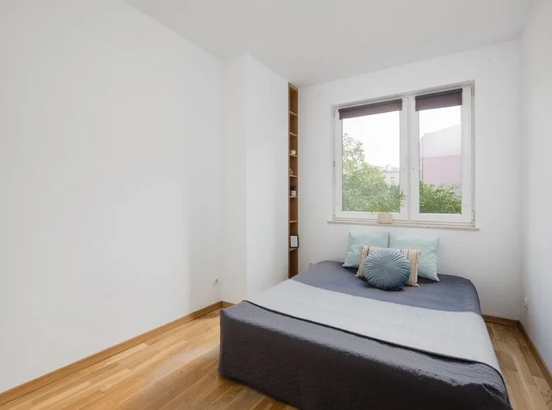 Mieszkanie 3 pokoi 61 m² Warszawa, Polska