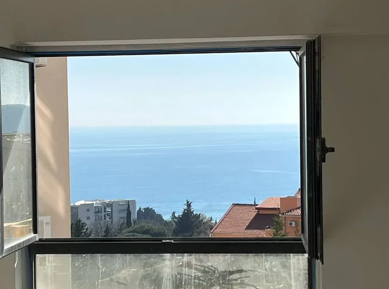 1 bedroom apartment 45 m² Becici, Montenegro