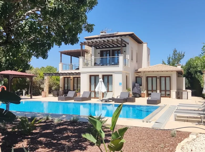 4 bedroom house  Kouklia, Cyprus