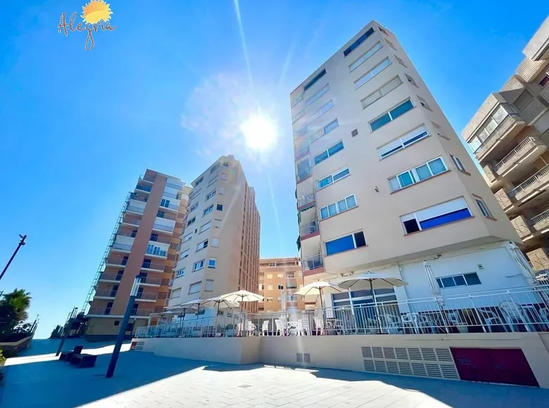 3 bedroom apartment  Torrevieja, Spain