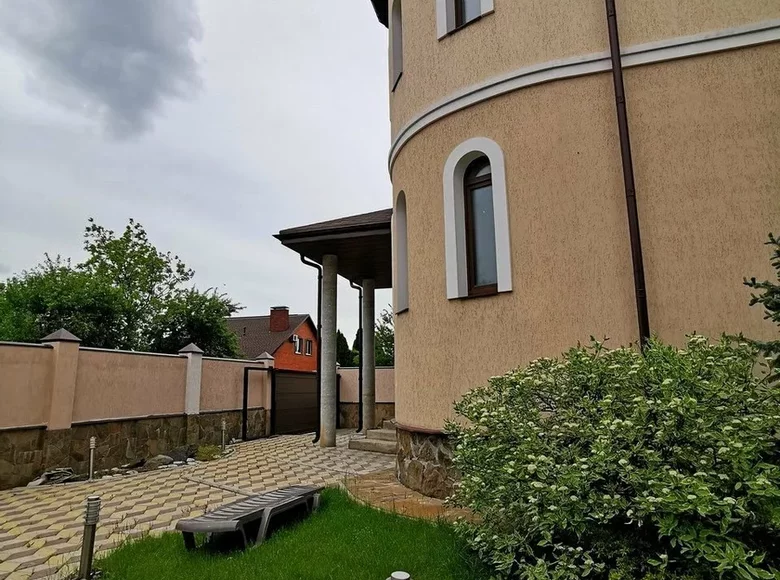 Dom wolnostojący 480 m² Homel, Białoruś