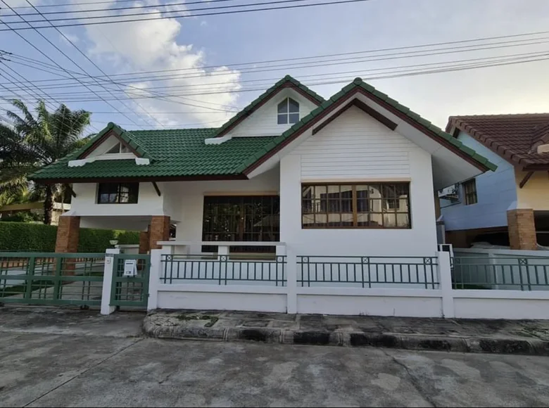 Willa 2 pokoi 110 m² Huai Yai, Tajlandia