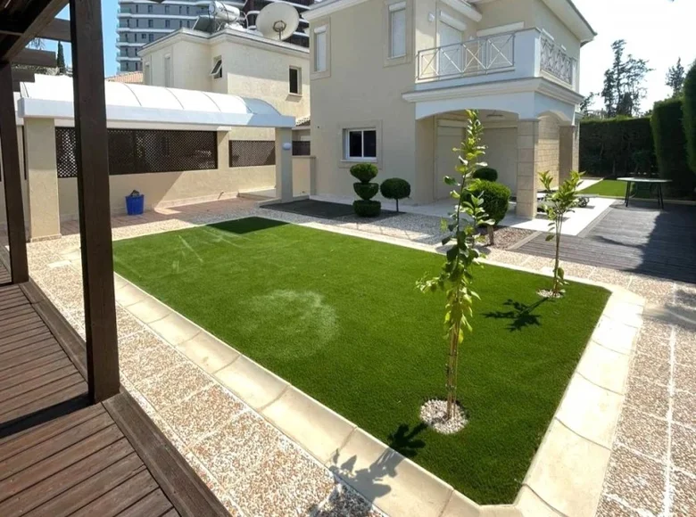 3 bedroom house 180 m² Germasogeia, Cyprus