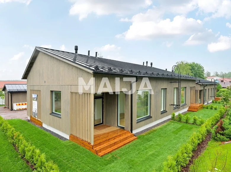 2 bedroom house 80 m² Helsinki sub-region, Finland