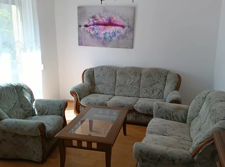 Apartamento 3 habitaciones 70 m² en Cracovia, Polonia