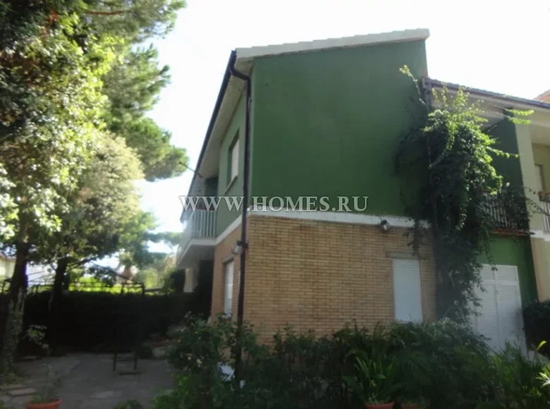 Villa 4 m² Terracina, Italia