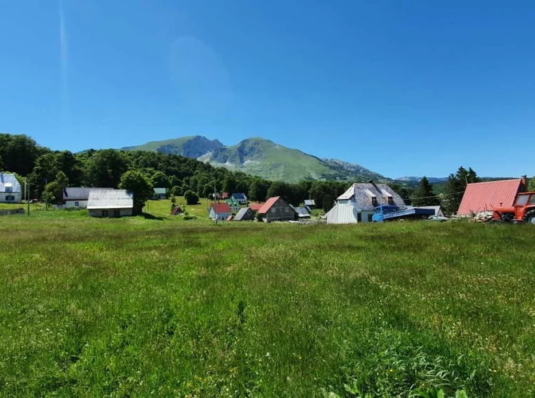 Grundstück  Virak, Montenegro