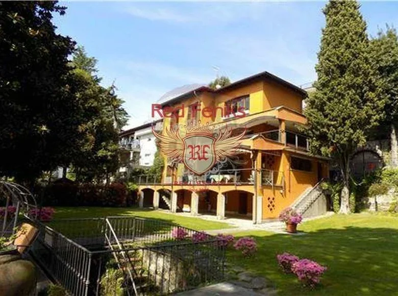 Villa de 5 habitaciones 350 m² Verbania, Italia