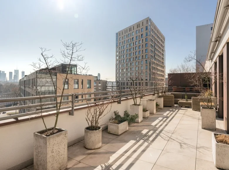 5 room apartment 162 m² Warsaw, Poland
