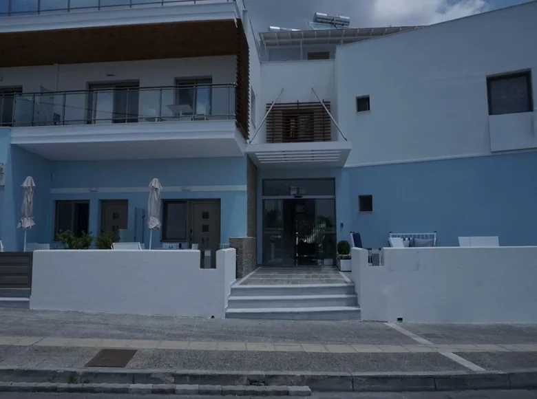 Hotel 450 m² in Neos Marmaras, Greece