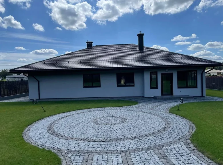 Maison 212 m² Astrasyckaharadocki siel ski Saviet, Biélorussie