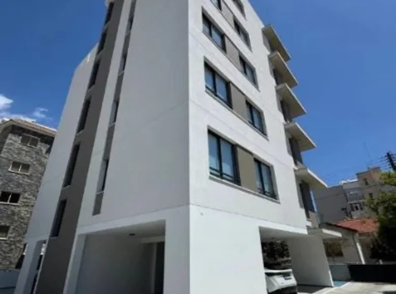 Mieszkanie 3 pokoi 178 m² Limassol, Cypr