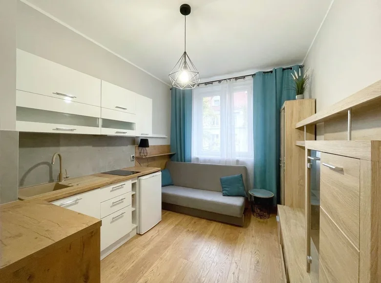 1 room apartment 14 m² in Warsaw, Poland