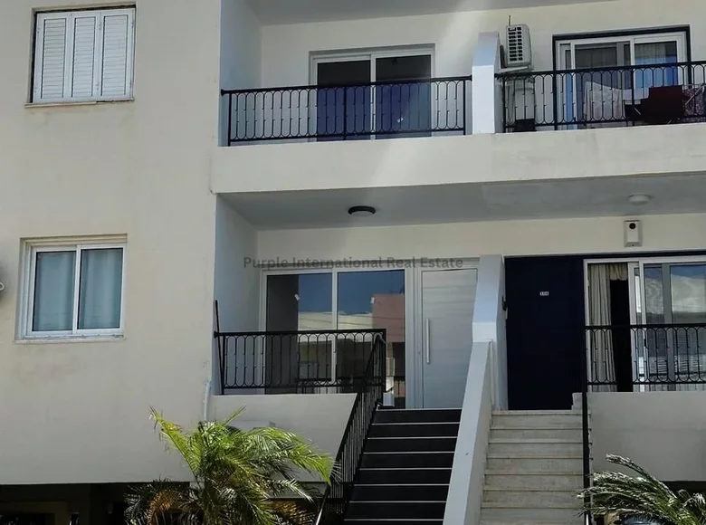 Townhouse 2 bedrooms 92 m² Paphos Municipality, Cyprus