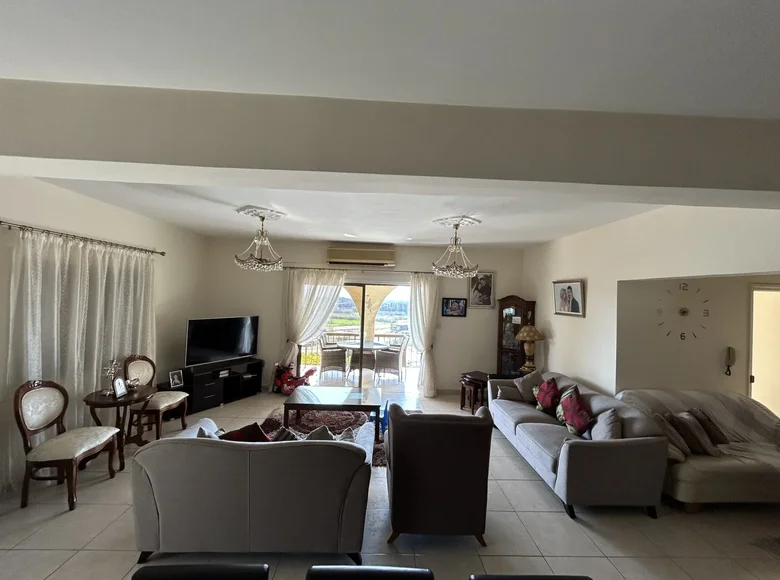 3 bedroom apartment 154 m² Yeroskipou, Cyprus