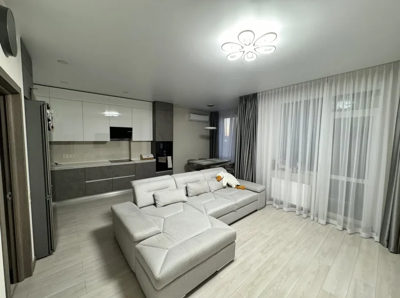 2 room apartment 90 m² Odesa, Ukraine