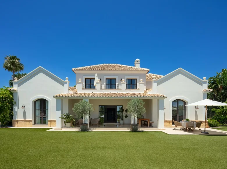 5 bedroom villa 405 m² Bel Air, Spain