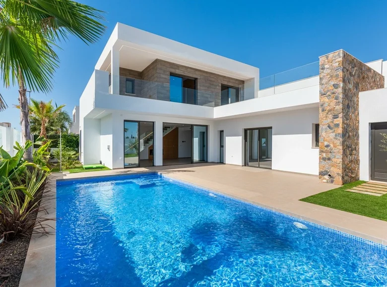 Villa de tres dormitorios 125 m² San Pedro del Pinatar, España