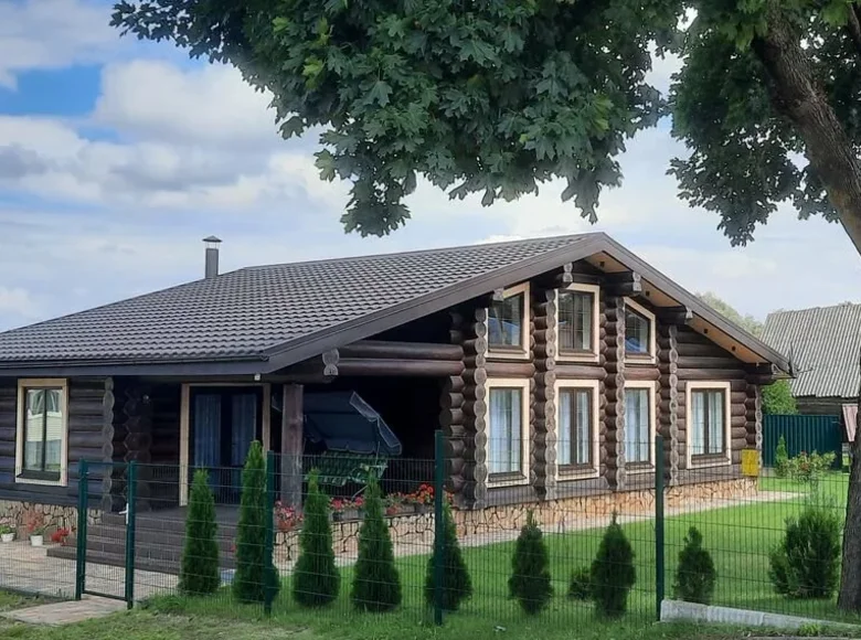 House 131 m² Valieuka, Belarus