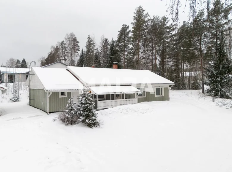 4 bedroom house 118 m² Laukaa, Finland