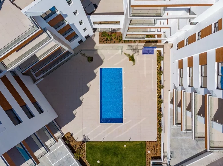 Mieszkanie 3 pokoi 156 m² Gmina Germasogeia, Cyprus
