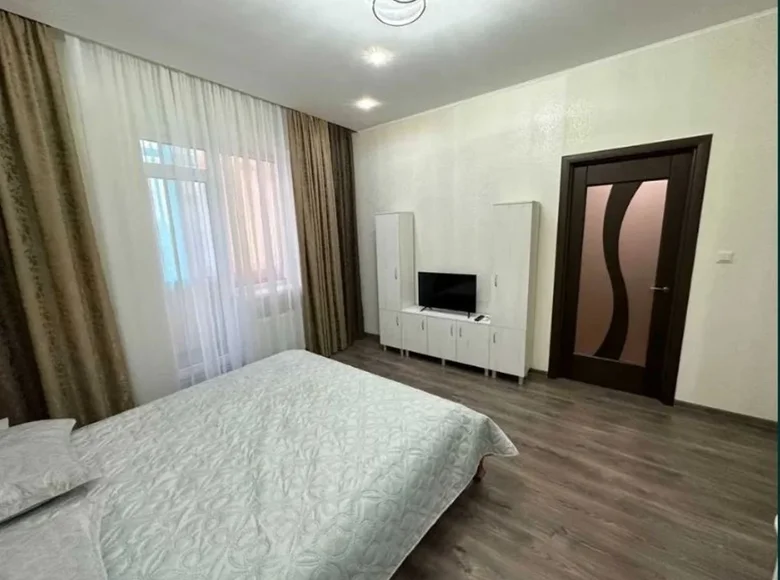 Mieszkanie 2 pokoi 60 m² Odessa, Ukraina