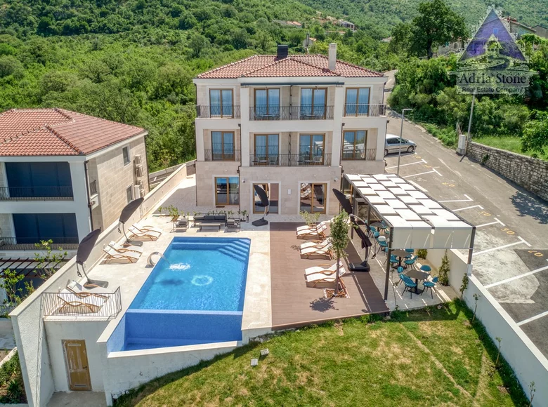 Willa 4 pokoi 450 m² Rijeka-Rezevici, Czarnogóra