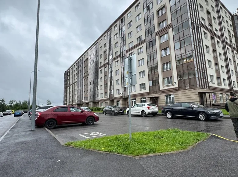 Wohnung 1 zimmer 54 m² Kirowsk, Russland