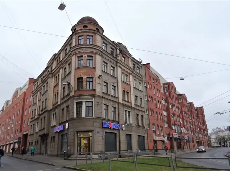 Maison 12 chambres 1 403 m² Riga, Lettonie