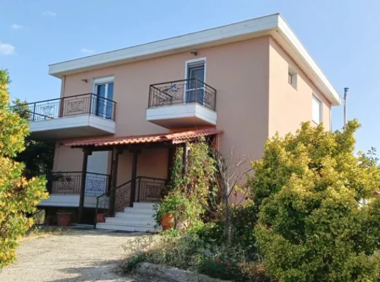 Дом 5 спален 340 м² Agia Triada, Греция