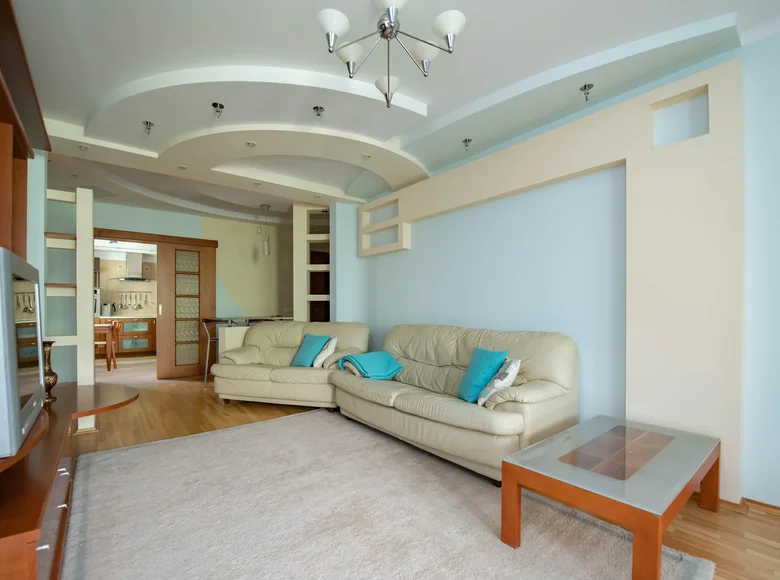 3 room apartment 85 m² Minsk, Belarus