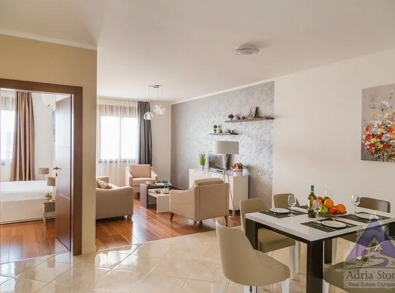 3 bedroom apartment 107 m² Becici, Montenegro
